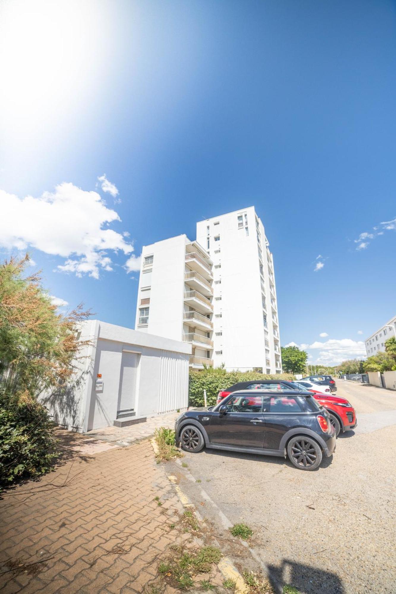 Le Calderini Appart - Face Plage Wifi Et Park Gratuit Calme - Resid Le Surcouf -Top Pros Servicesconciergerie La Grande Motte Exteriör bild